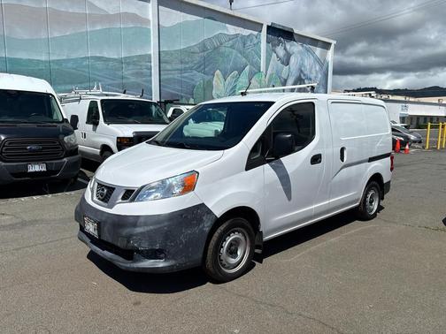 2017 Nissan NV200 S