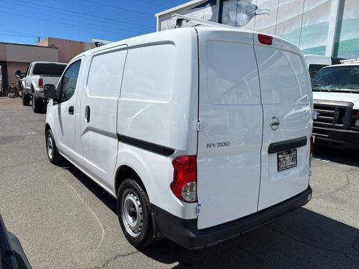 2017 Nissan NV200 S