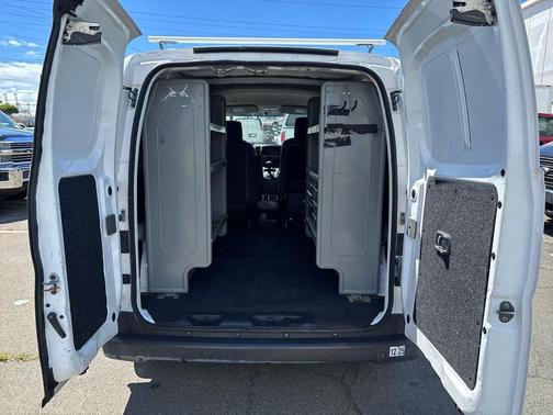 2017 Nissan NV200 S