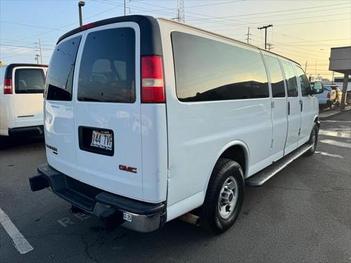 2015 GMC Savana 3500 LS