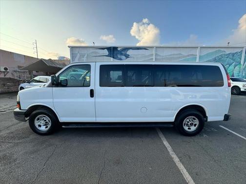 2015 GMC Savana 3500 LS