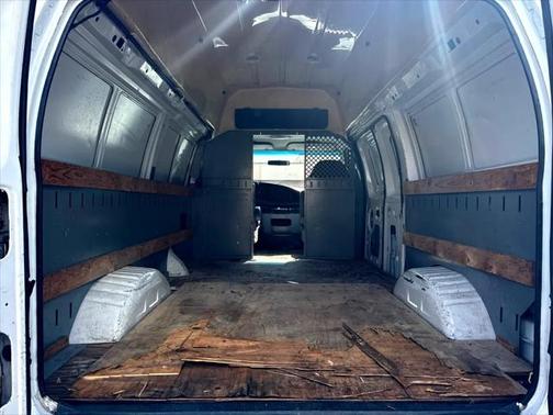 2006 Ford E350 Super Duty Base
