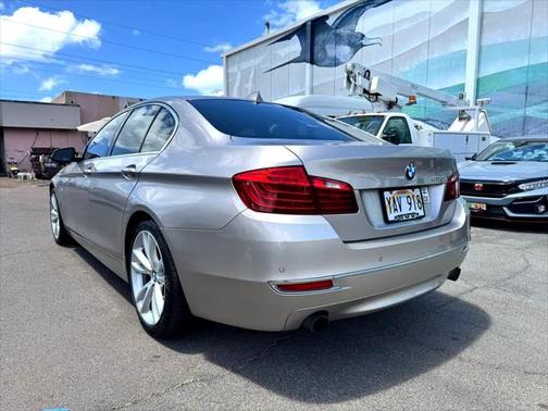 2014 BMW 535 4dr Sdn 535i RWD