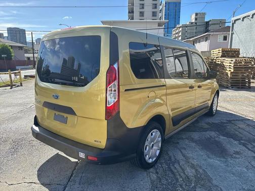 Solar Metallic 2017 Ford Transit Connect XL w/Rear Liftgate