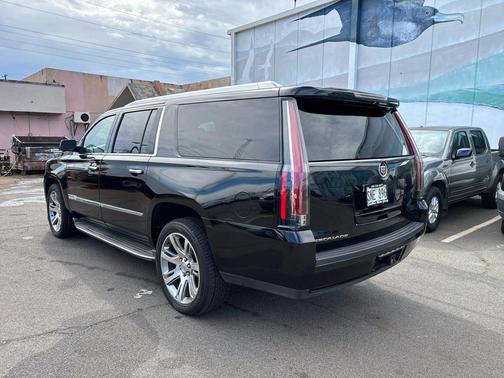2015 Cadillac Escalade ESV Luxury