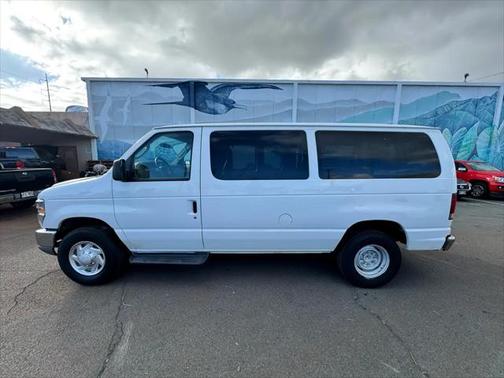 2011 Ford E350 Super Duty XLT