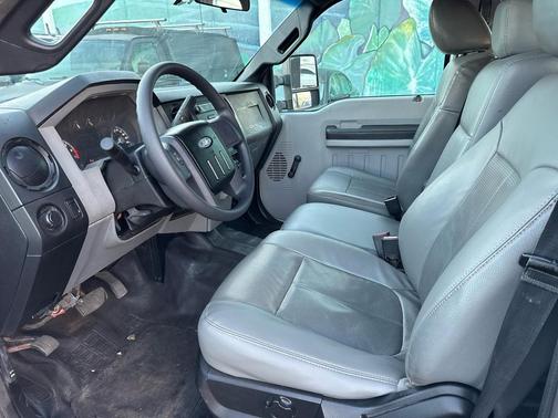 2012 Ford F-350 XL