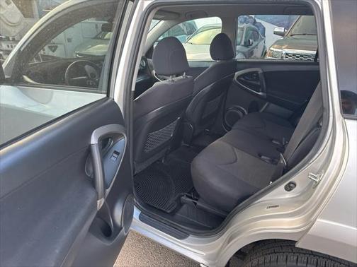 2008 Toyota RAV4 Sport