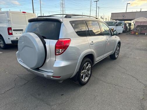 2008 Toyota RAV4 Sport