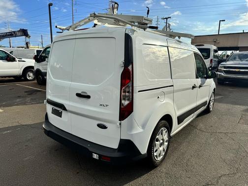 2017 Ford Transit Connect XLT