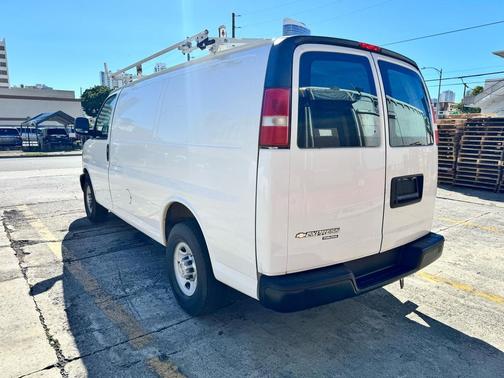 2012 Chevrolet Express 2500 Work Van