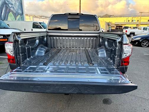 2021 Nissan Titan SV