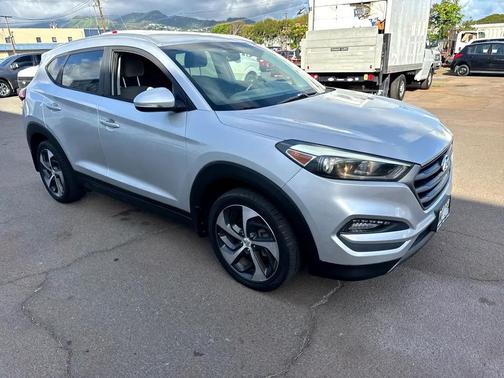 2016 Hyundai TUCSON Sport