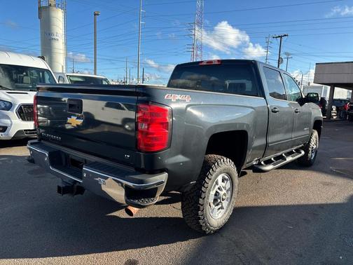 2017 Chevrolet Silverado 2500 LT
