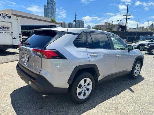 Silver Sky Metallic 2023 Toyota RAV4 LE