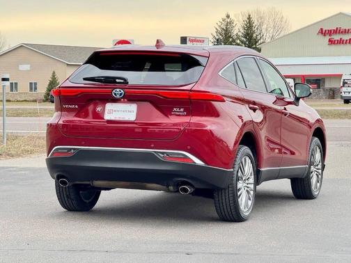 Ruby Flare Pearl 2021 Toyota Venza XLE