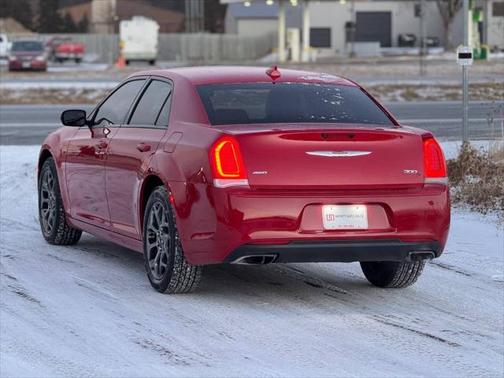 2017 Chrysler 300 S