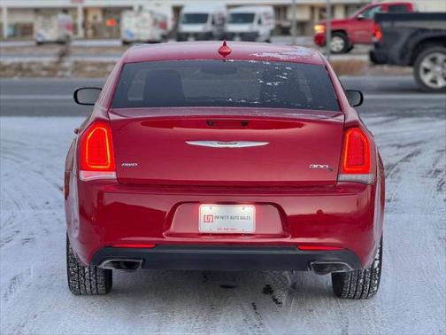 2017 Chrysler 300 S