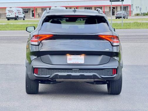 Ebony Black 2025 Kia Sportage S