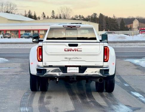 2023 GMC Sierra 3500 SLT