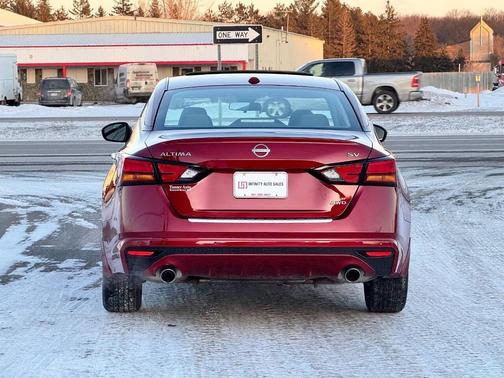 2023 Nissan Altima 2.5 SV