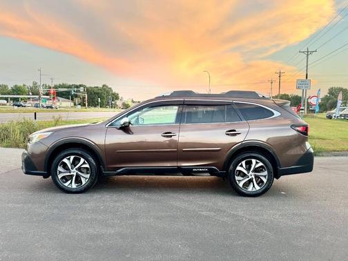 2021 Subaru Outback Touring XT