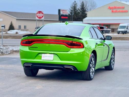 2017 Dodge Charger SXT