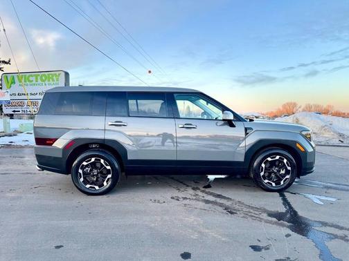 2025 Hyundai SANTA FE SE