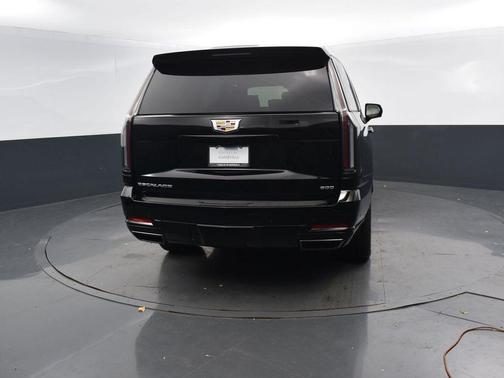 2025 Cadillac Escalade Sport