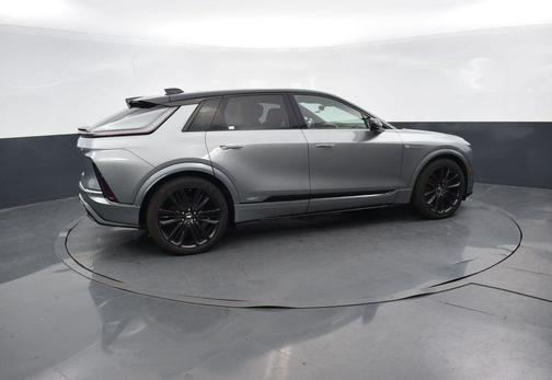 2026 Cadillac LYRIQ V Premium