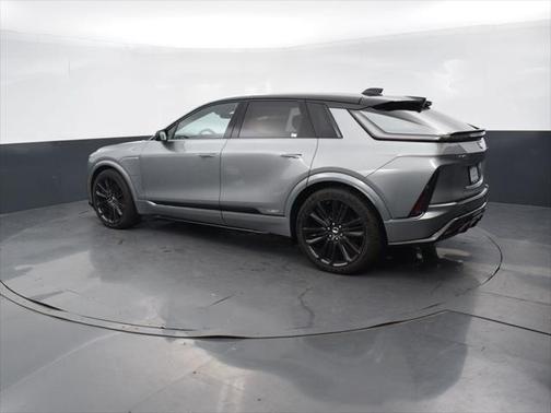 2026 Cadillac LYRIQ V-Series w/1SM