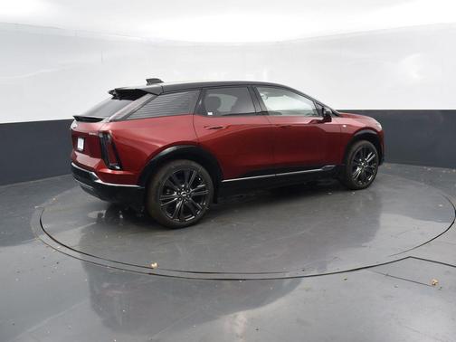 2026 Cadillac OPTIQ Premium Sport