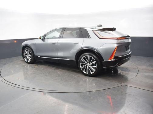 2024 Cadillac LYRIQ Luxury