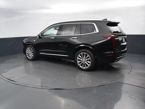2025 Cadillac XT6 Premium Luxury AWD