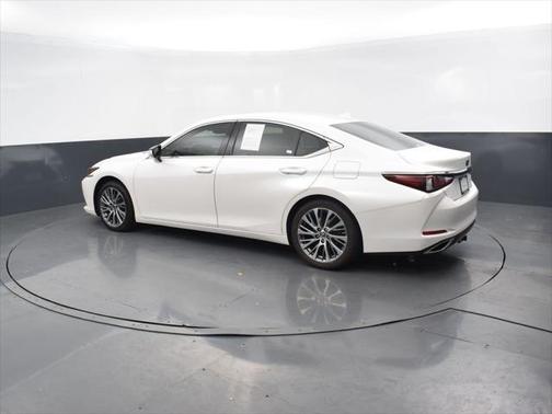 2020 Lexus ES 350 Base