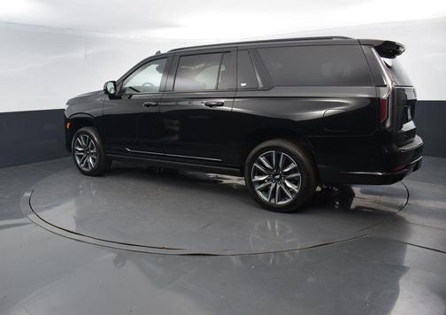 2022 Cadillac Escalade ESV Sport