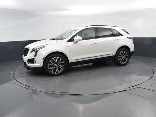 2025 Cadillac XT5 Sport
