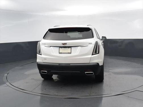 2025 Cadillac XT5 Sport