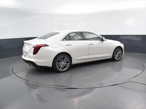 2025 Cadillac CT4 Premium Luxury