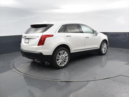 2017 Cadillac XT5 Premium Luxury