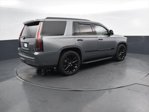 2020 Cadillac Escalade Luxury