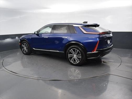 2024 Cadillac LYRIQ Luxury w/1SD
