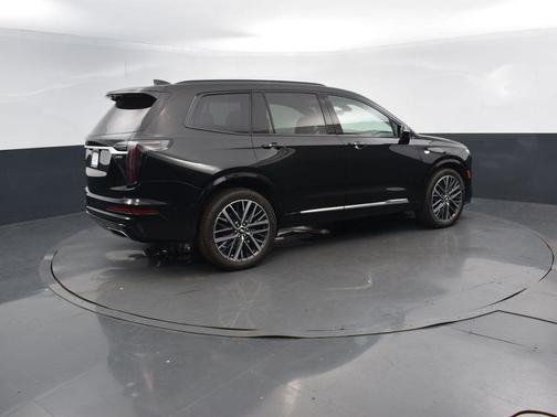 2023 Cadillac XT6 Sport AWD