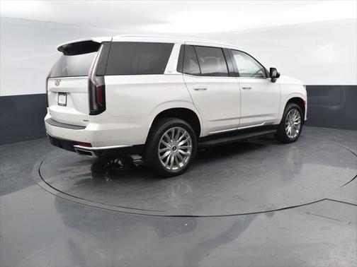 2022 Cadillac Escalade Premium Luxury