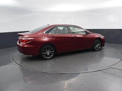 2015 Toyota Camry XSE