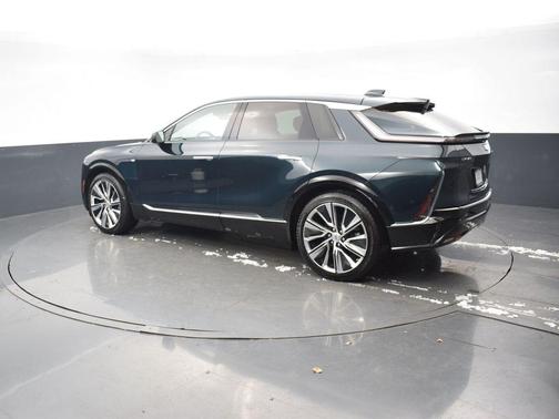 2024 Cadillac LYRIQ Luxury