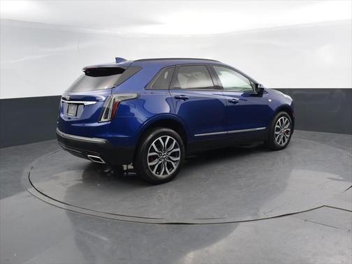 2024 Cadillac XT5 Sport