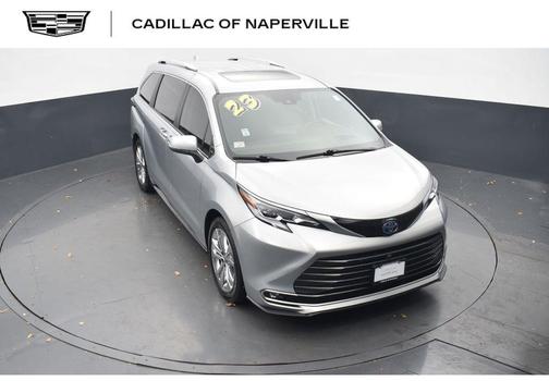 2023 Toyota Sienna Platinum 7 Passenger
