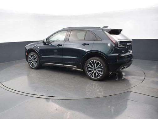 2025 Cadillac XT4 Sport