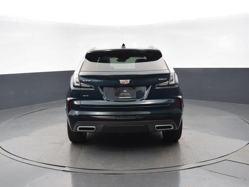 2025 Cadillac XT4 Sport